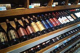 桃色无码视频网葡萄酒进驻合肥各大商场和超市